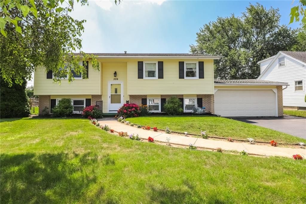 309 Fielding Rd, Rochester, NY 14626