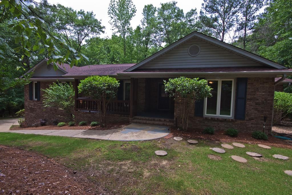 1214 Rocky Shoals Dr, Midland, GA 3 Bed, 2 Bath SingleFamily Home