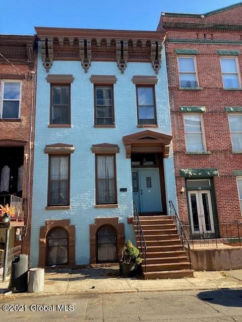 44 Trinity Pl, Albany, NY 12202