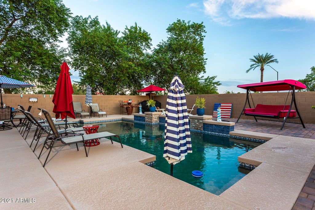 147 E Atlantic Dr, Casa Grande, AZ 85122
