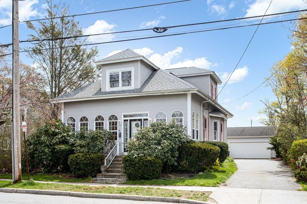 1833 Highland Ave, Fall River, MA 02720 MLS 73230552 Trulia