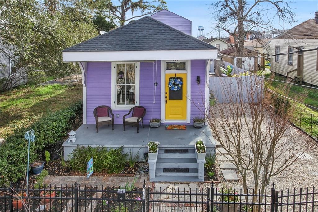 608 Whitney Ave, New Orleans, LA 70114