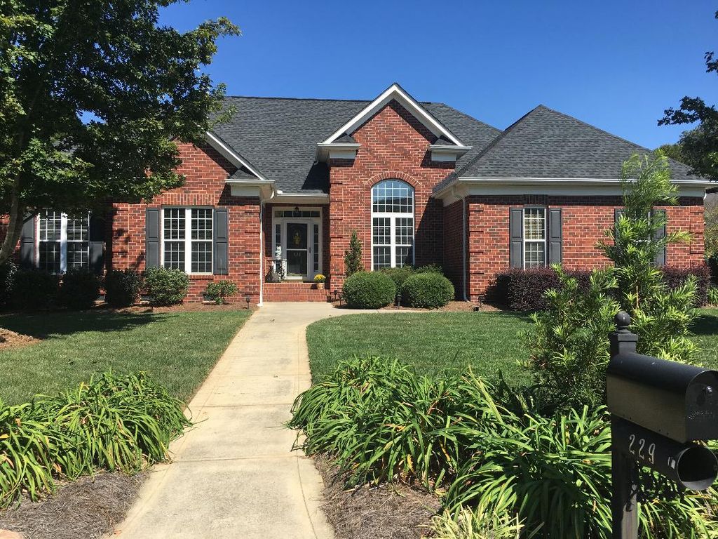229 Thompson Ct, Indian Trail, NC 28079