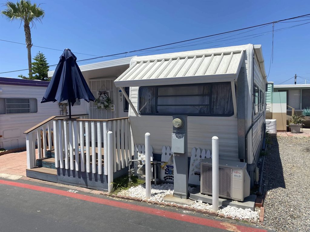 900 N  Cleveland St #103, Oceanside, CA 92054