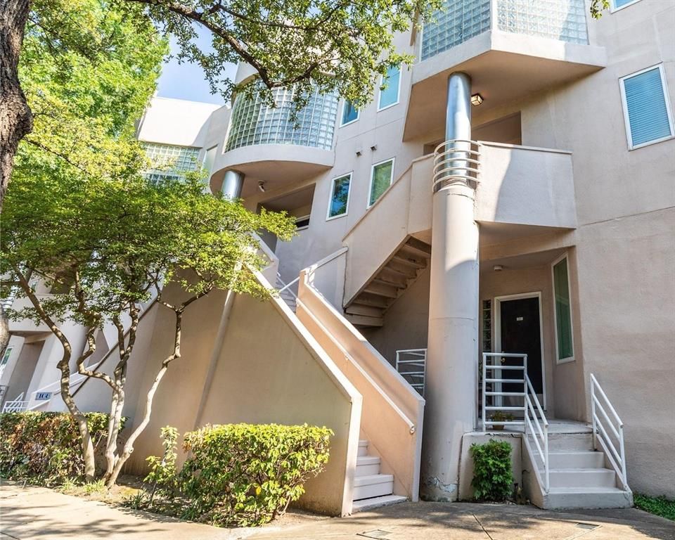 4040 Avondale Ave #106, Dallas, TX 75219