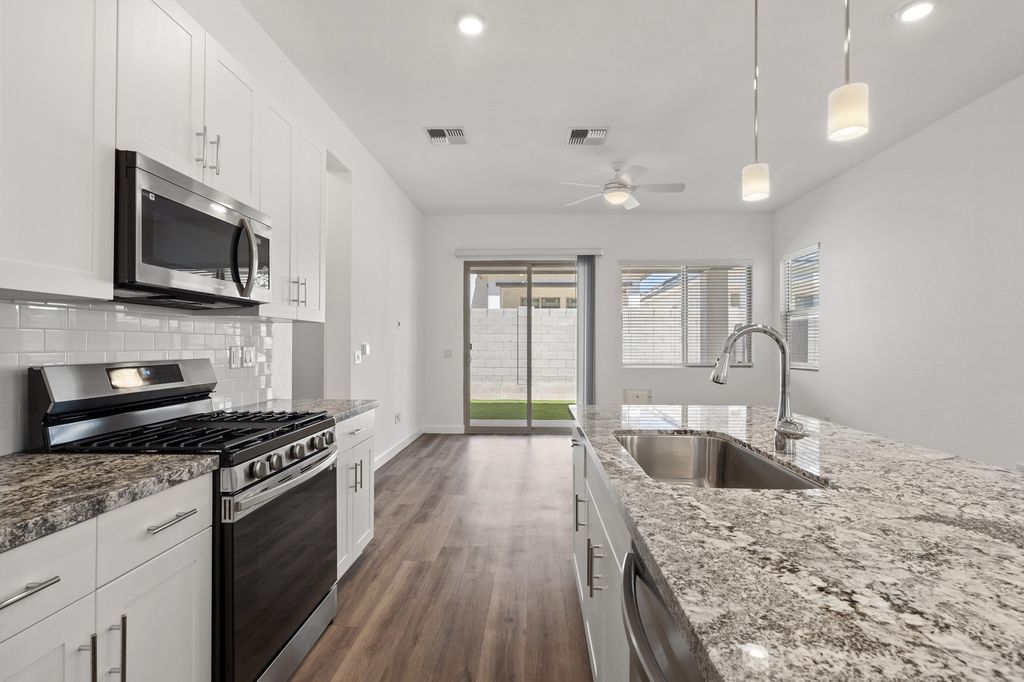 9745 E  Hampton Ave #1143, Mesa, AZ 85209