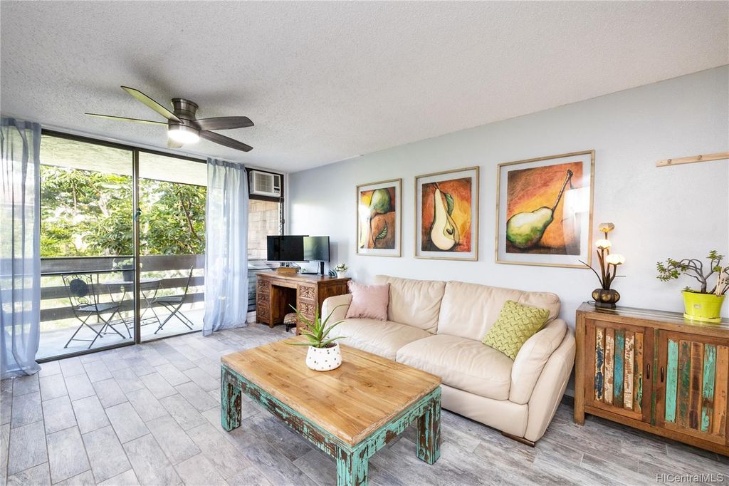 1015 Aoloa Pl #362, Kailua, HI 96734