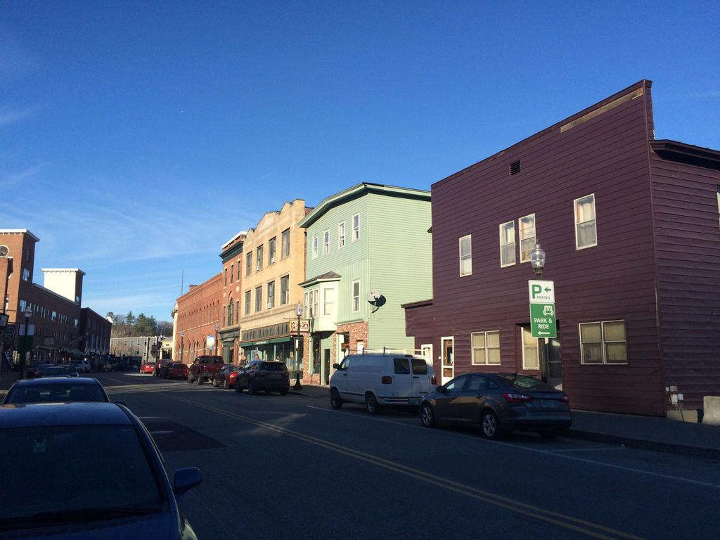 104 S Main St 1, White River Junction, VT 05001 Trulia