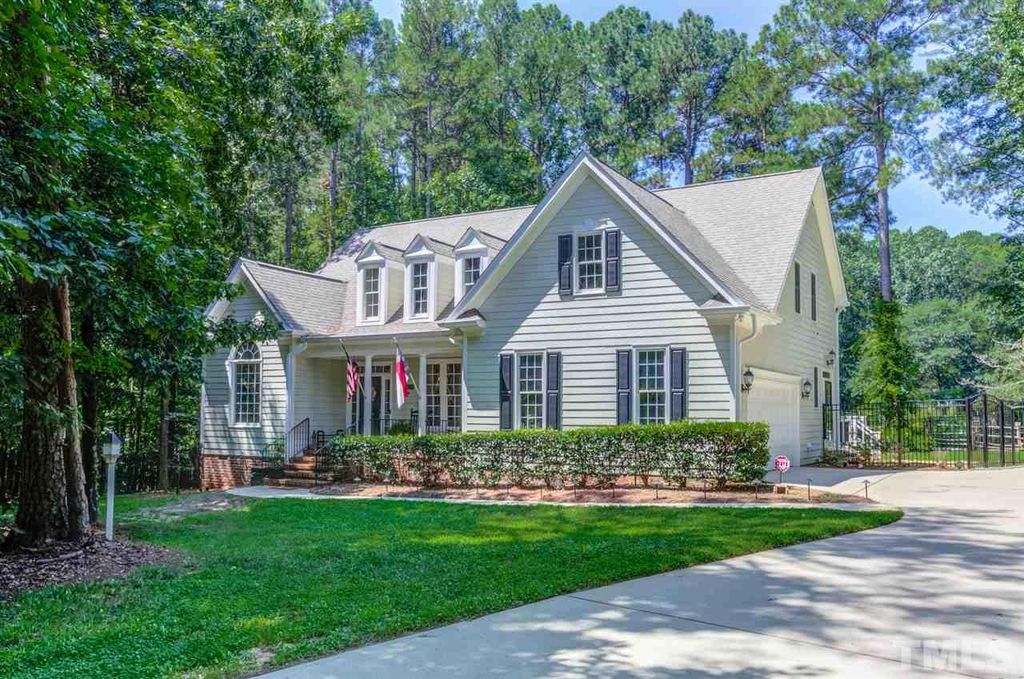 5748 Olde South Rd, Raleigh, NC 27606