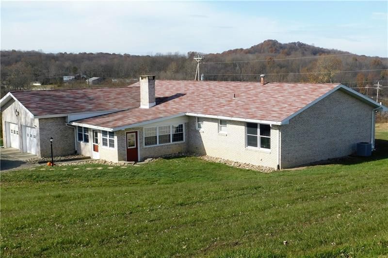 302 Auction Barn Rd, Blairsville, PA 3 Bed, 2 Bath SingleFamily Home
