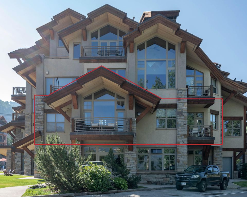560 Mountain Village Blvd #204, Mountain Village, CO 81435