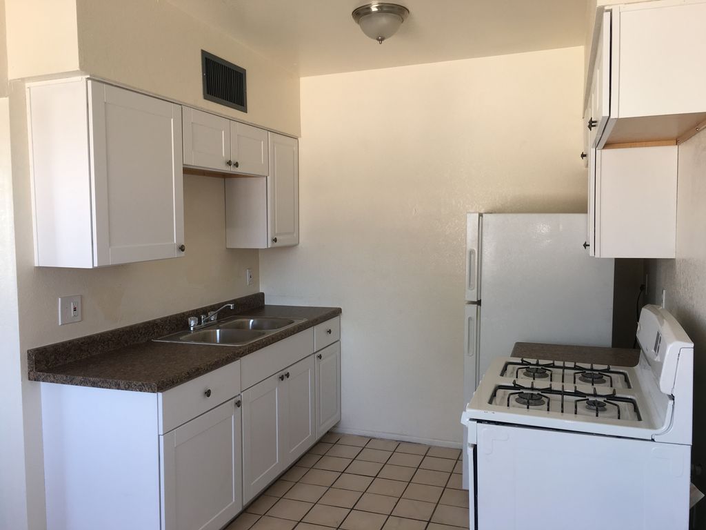 217 W Jacinto St #C, Tucson, AZ 85705