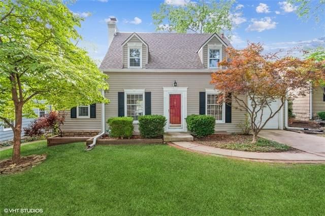 5500 Falmouth Rd, Fairway, KS 66205
