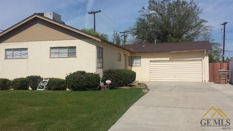1412 W  Point Dr, Bakersfield, CA 93305