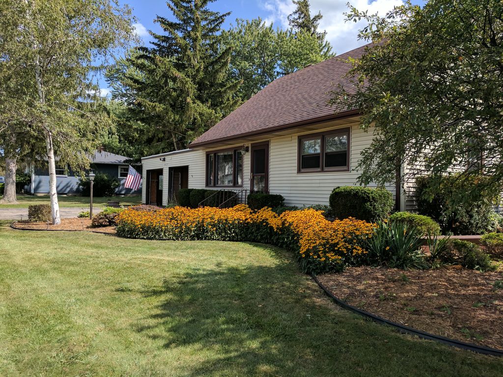9439 W Sanilac Rd, Reese, MI 3 Bed, 2 Bath SingleFamily Home 79 Photos Trulia
