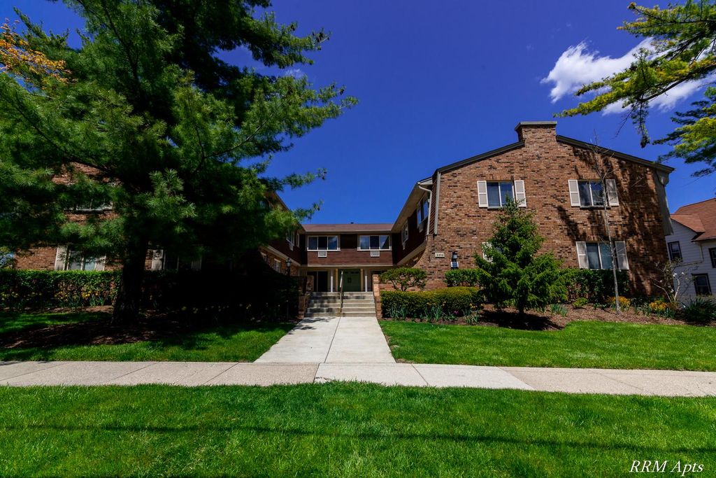 206 W Maple Ave 1J, Libertyville, IL 60048 Trulia