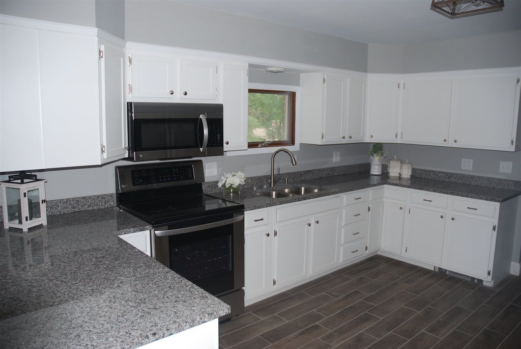 132 Congress St, Saint Albans, VT 4 Bed, 4 Bath SingleFamily Home