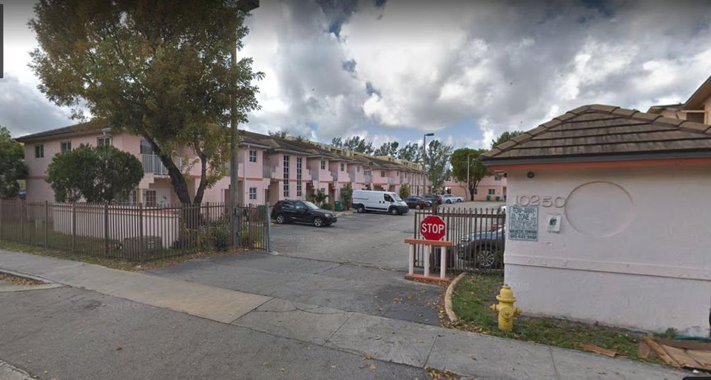 10250 NW 80th Ct, Hialeah Gardens, FL 33016 Trulia