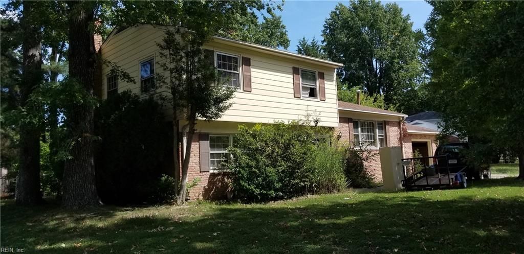 120 Tanglewood Dr, Hampton, VA 23666