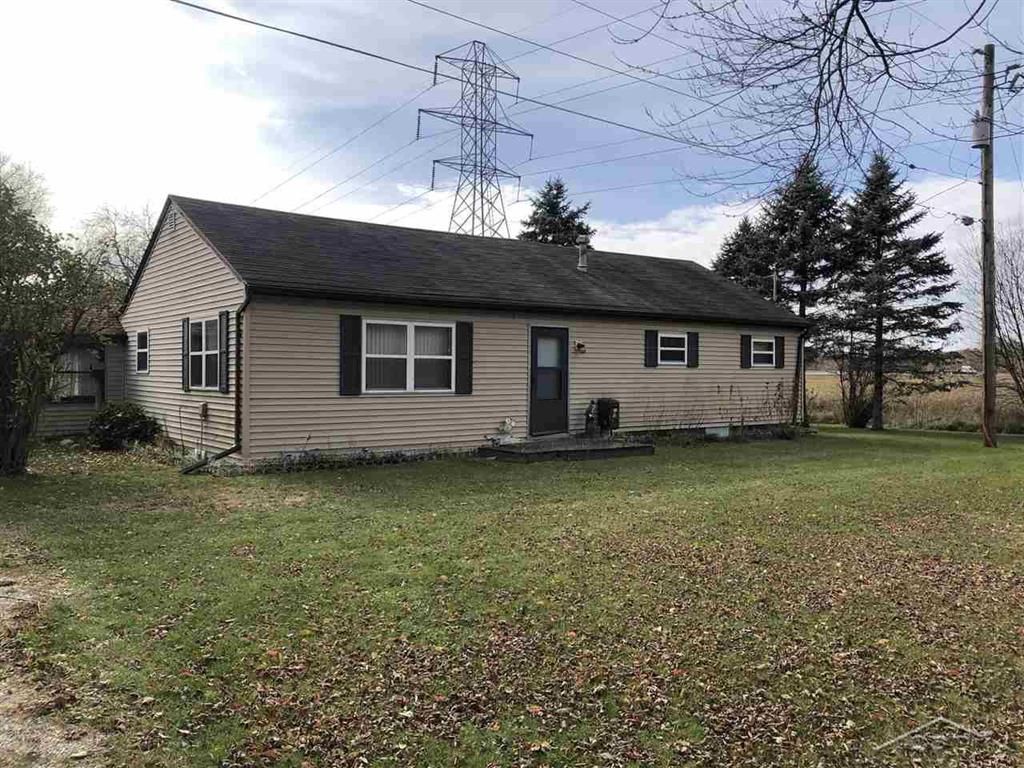 8510 Birch Run Rd, Birch Run, MI 48415 3 Bed, 1 Bath SingleFamily