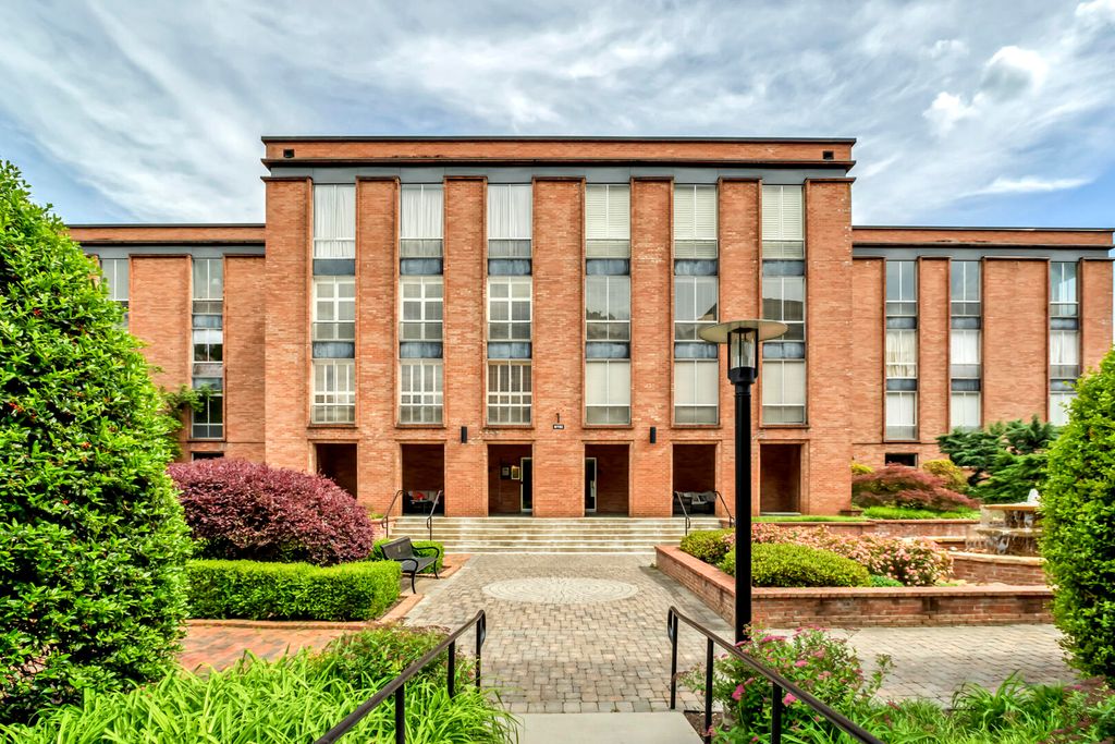 1400 Kenesaw Ave #11M, Knoxville, TN 37919