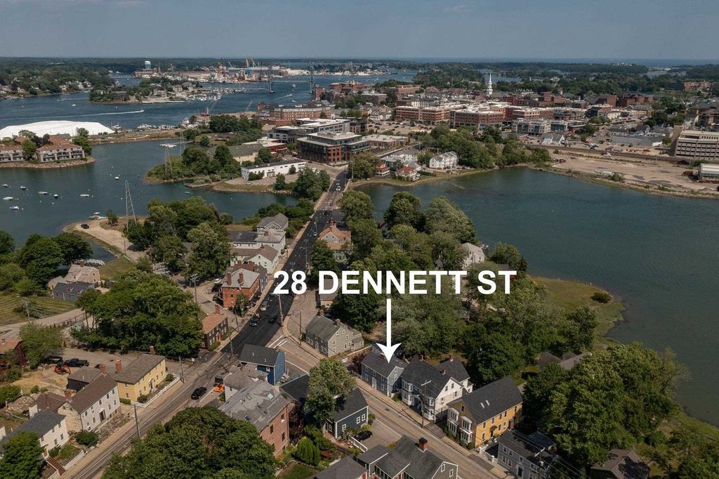 28 Dennett Street, Portsmouth, NH 03801