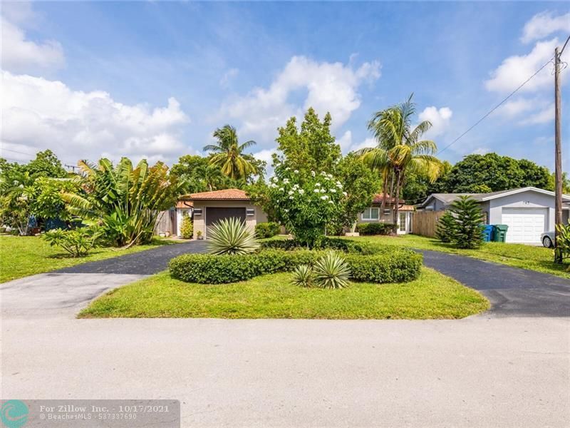 811 NW 35th St, Oakland Park, FL 33309