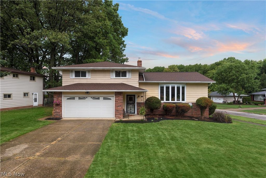 891 E Hillsdale Ave, Seven Hills, OH 44131 Trulia