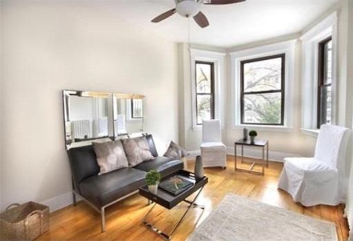 65 Burbank St #11, Boston, MA 02115