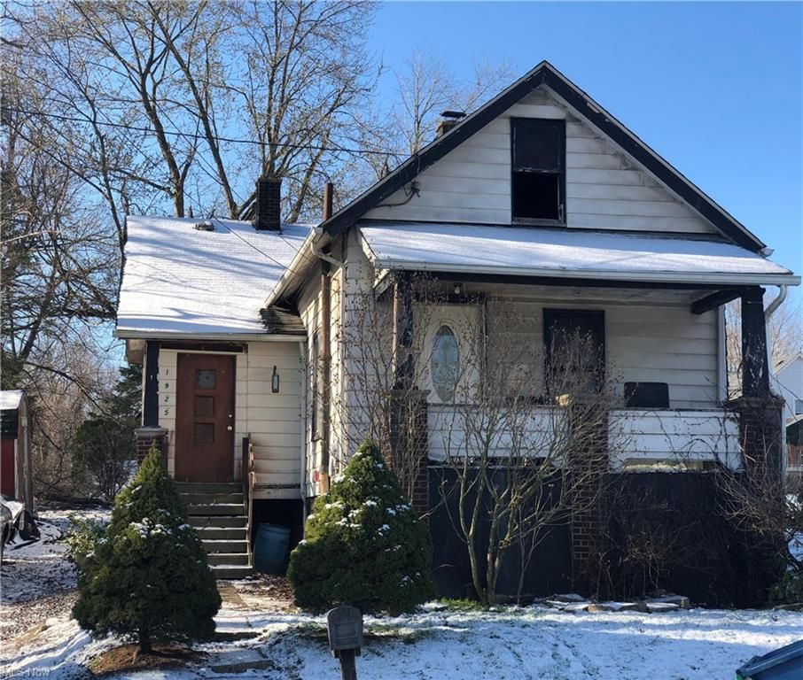 1925 Cherry Hill Ave, Youngstown, OH 44509