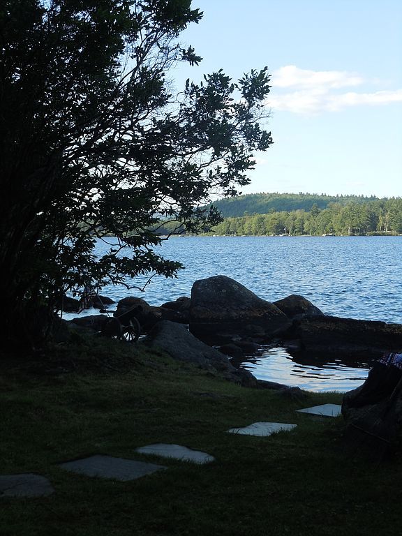 52 Ashuelot Pond, Washington, NH 3 Bed, 1 Bath SingleFamily Home