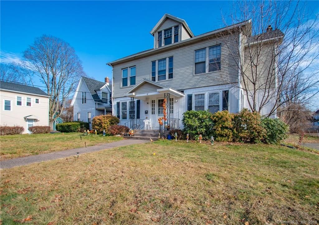 47 Cottage St, Manchester, CT 06040
