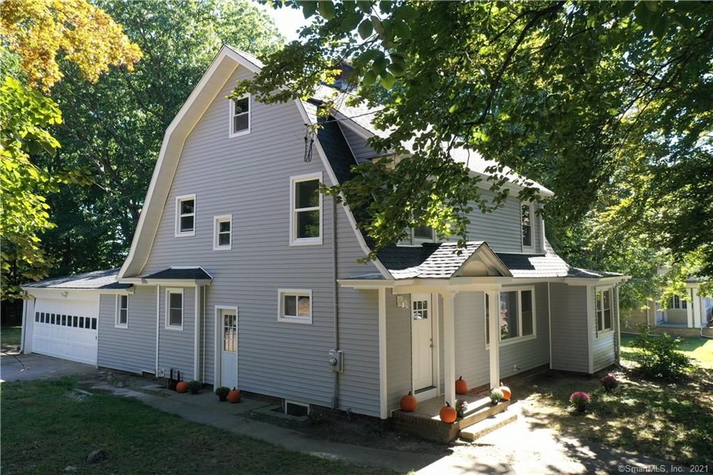 5076 Main St, Trumbull, CT 06611