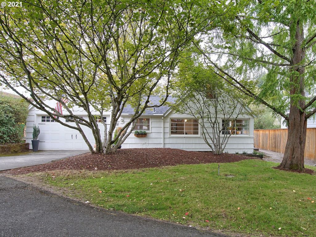 9118 SW Midea Ct, Portland, OR 97225