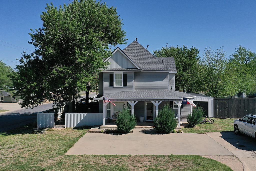 301 Hobart Ave, Canadian, TX 79014 Trulia