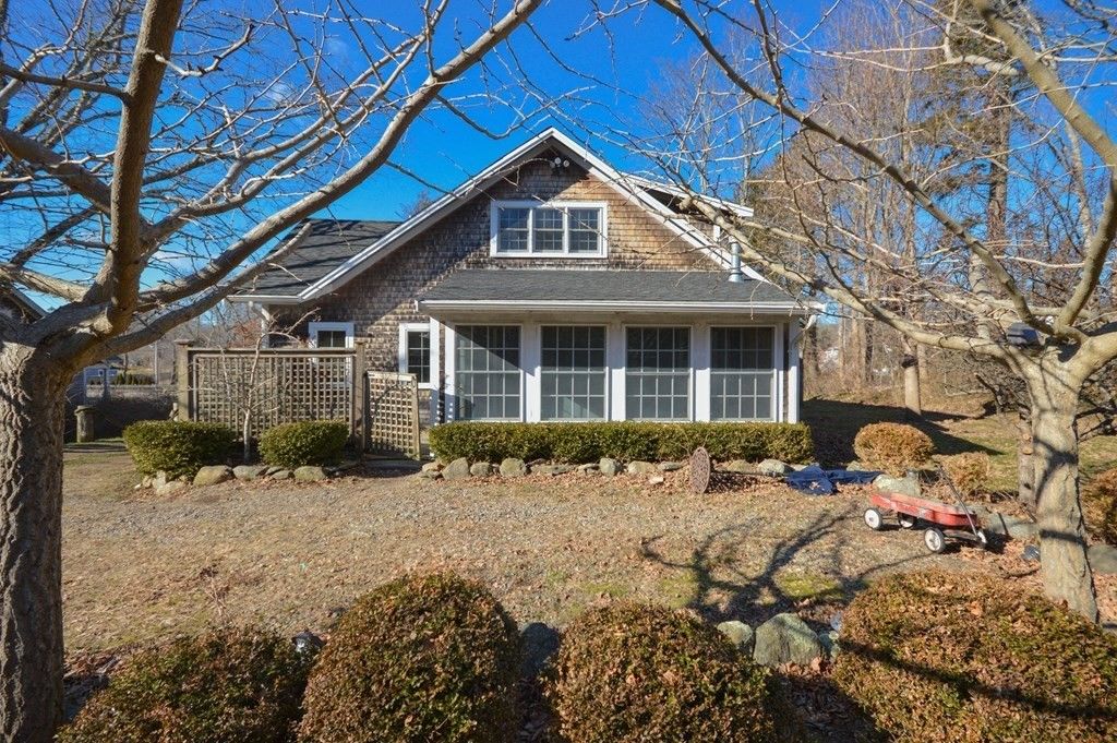156 Old Plymouth Rd, Bourne, MA 02532