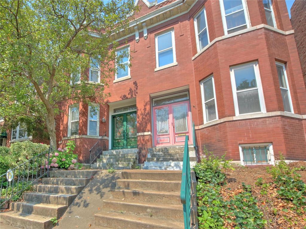 2609 Virginia Ave, Saint Louis, MO 63118