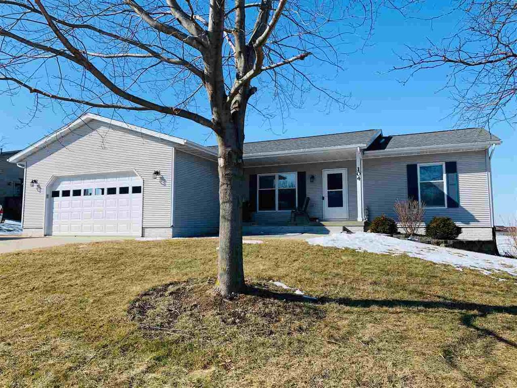 104 Page St, Williamsburg, IA 52361 Trulia