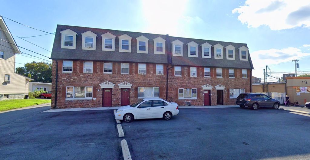 18 Huron Ave Norwood, PA Trulia