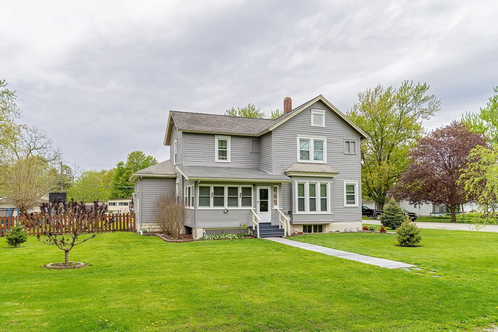 602 Sheridan St, Chenoa, IL 61726 Trulia