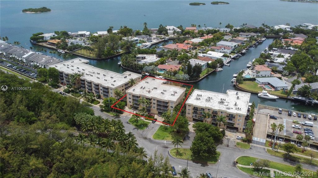 2620 NE 135th St #227, North Miami, FL 33181