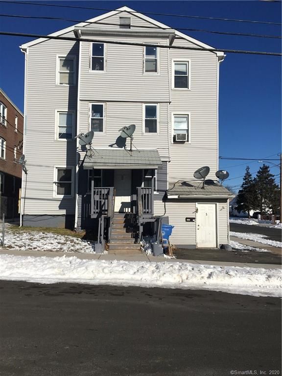 5 Lyman St, New Britain, CT 06053
