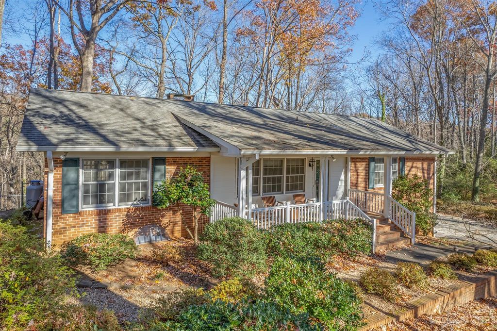 621 E Park Dr, Tryon, NC 28782 Trulia