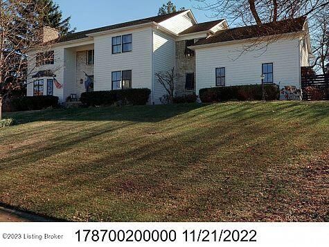 2003 Indian Chute, Indian Hills, KY 40207