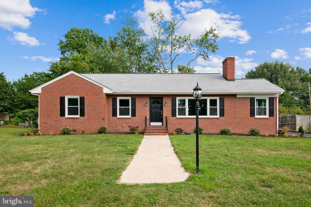 29299 Heworth Rd, Easton, MD 21601