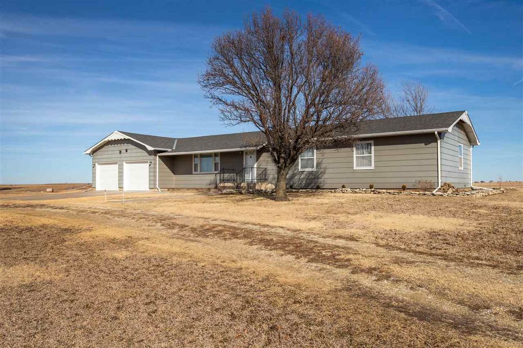 2495 Highway 4, Herington, KS 67449 Trulia