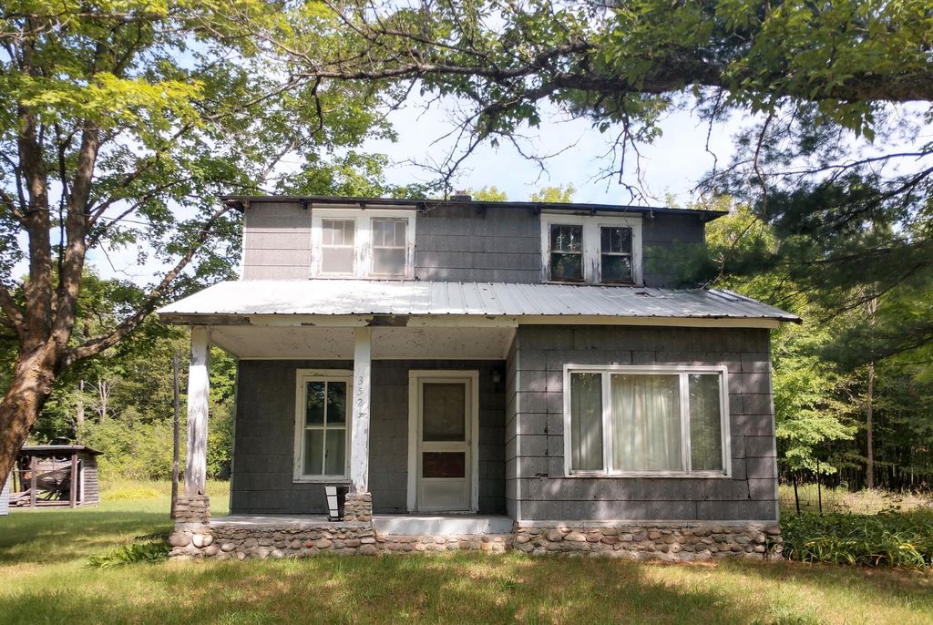 3524 Indian Trail Rd, Cheboygan, MI 49721 Trulia