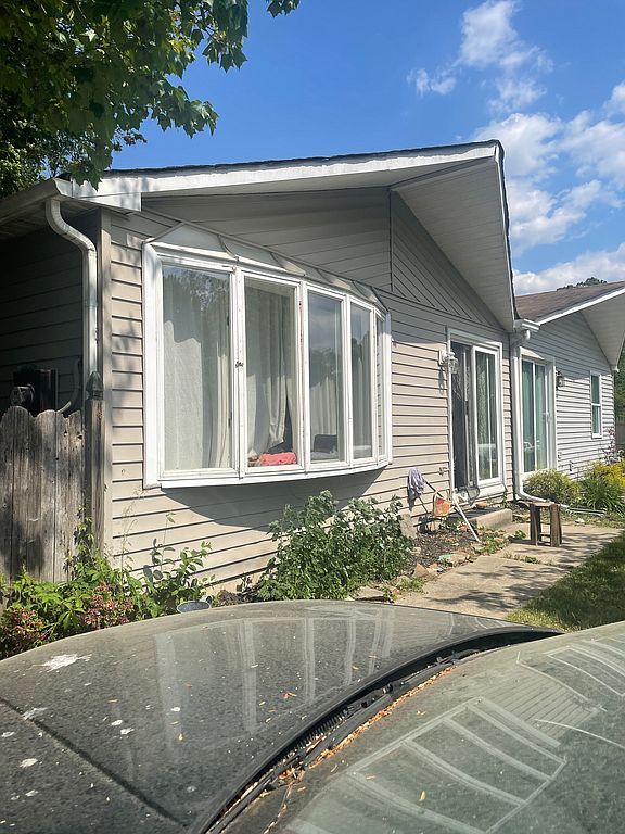 10 Andrea Ct, Sicklerville, NJ 08081