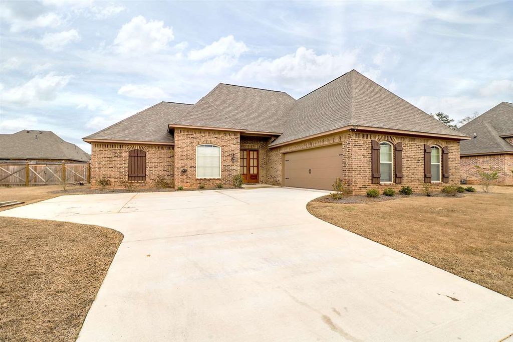 702 Belle Oak Trl, Brandon, MS 39042 Trulia