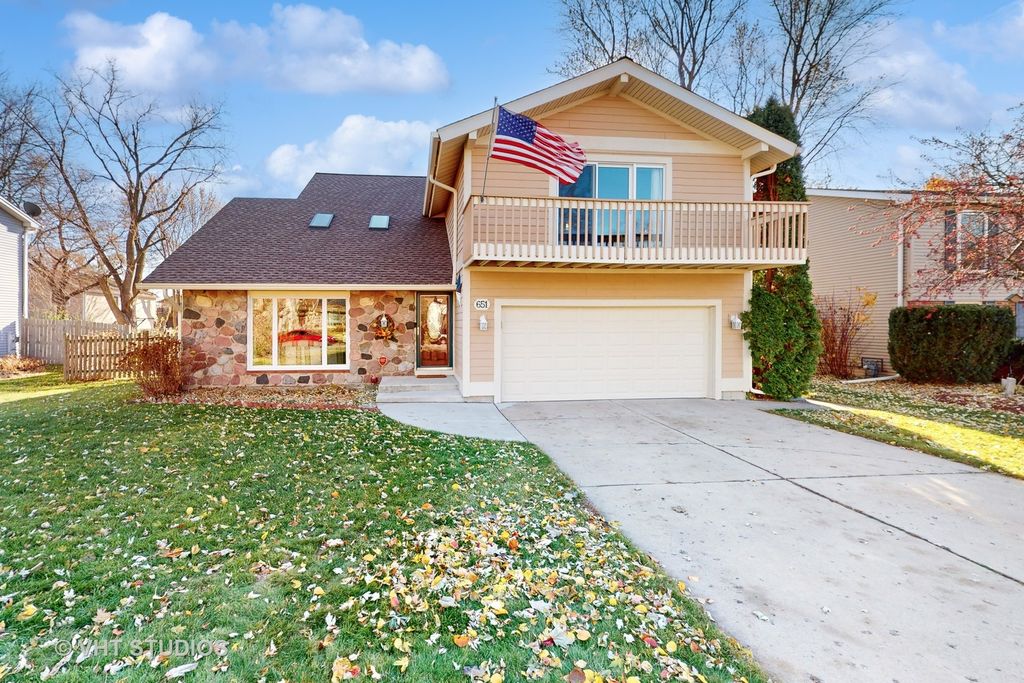 651 Monterey Dr, Crystal Lake, IL 60014 Trulia